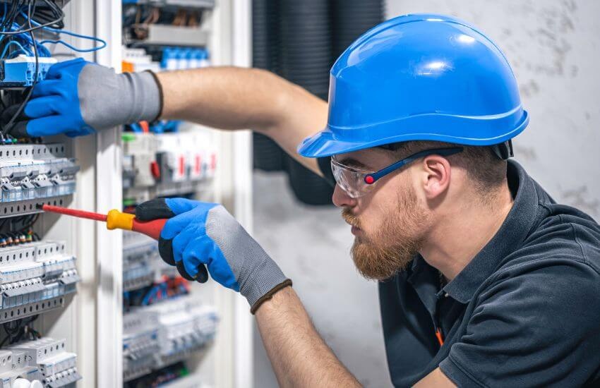 Schaltschrankbauer Schaltschrankbauer