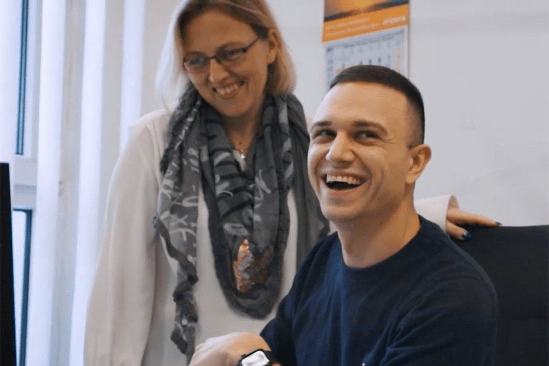 Sales-Specialist Sales-Specialist