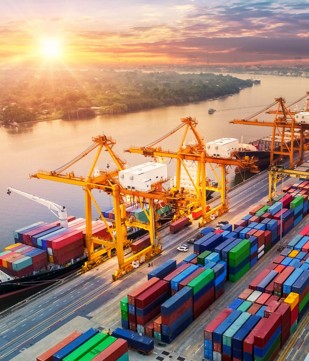 Fachkraft_Lagerlogistik_Kran_2400x2800 Fachkraft_Lagerlogistik_Kran_2400x2800