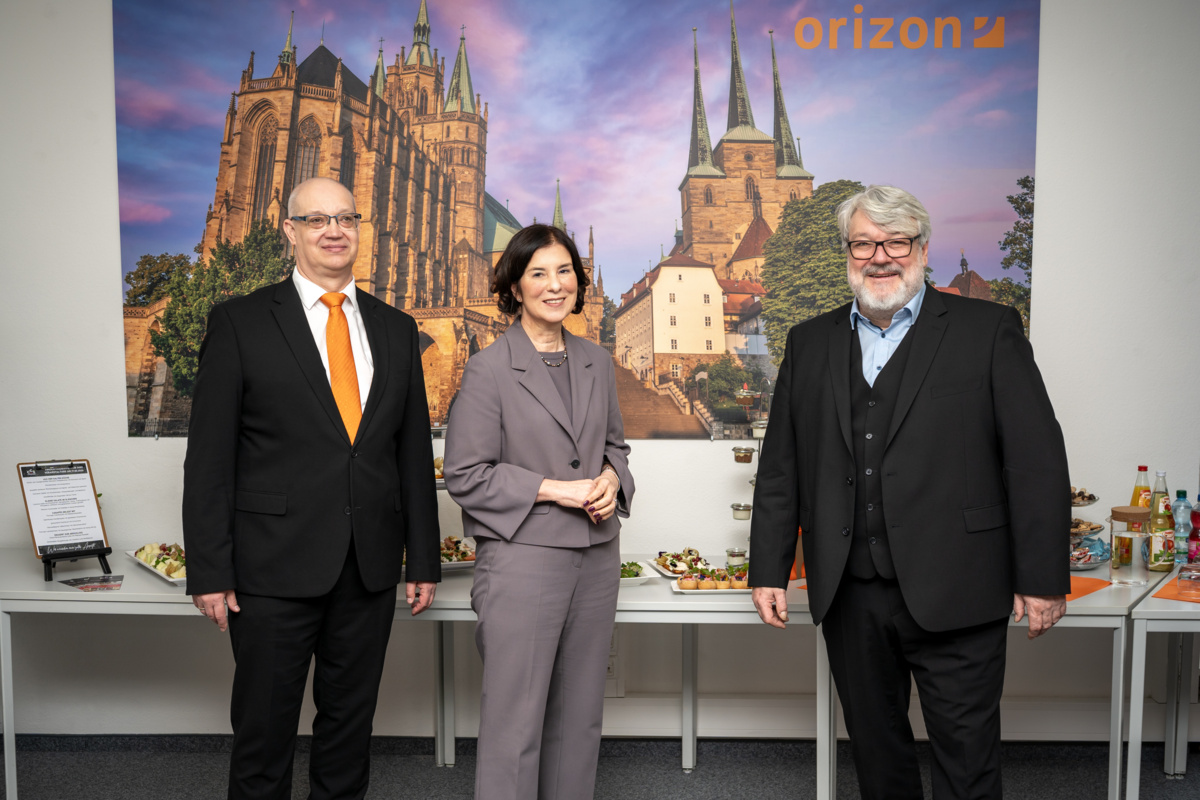 Colette Boos-John, Thüringer Ministerin für Wirtschaft, Landwirtschaft und Ländlichen Raum, besucht Orizon Standort in Erfurt
