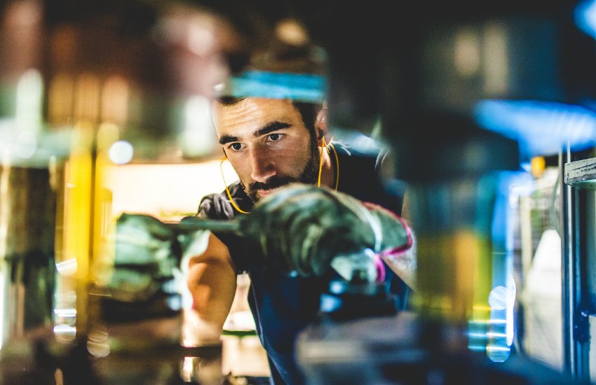 Montierer-2 Montierer-2