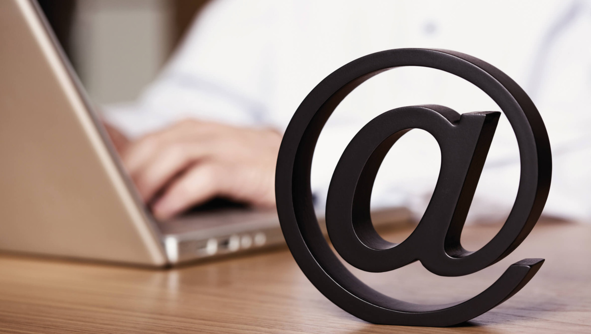 bewerbung-per-email Wie bewerbe ich mich per E-Mail?