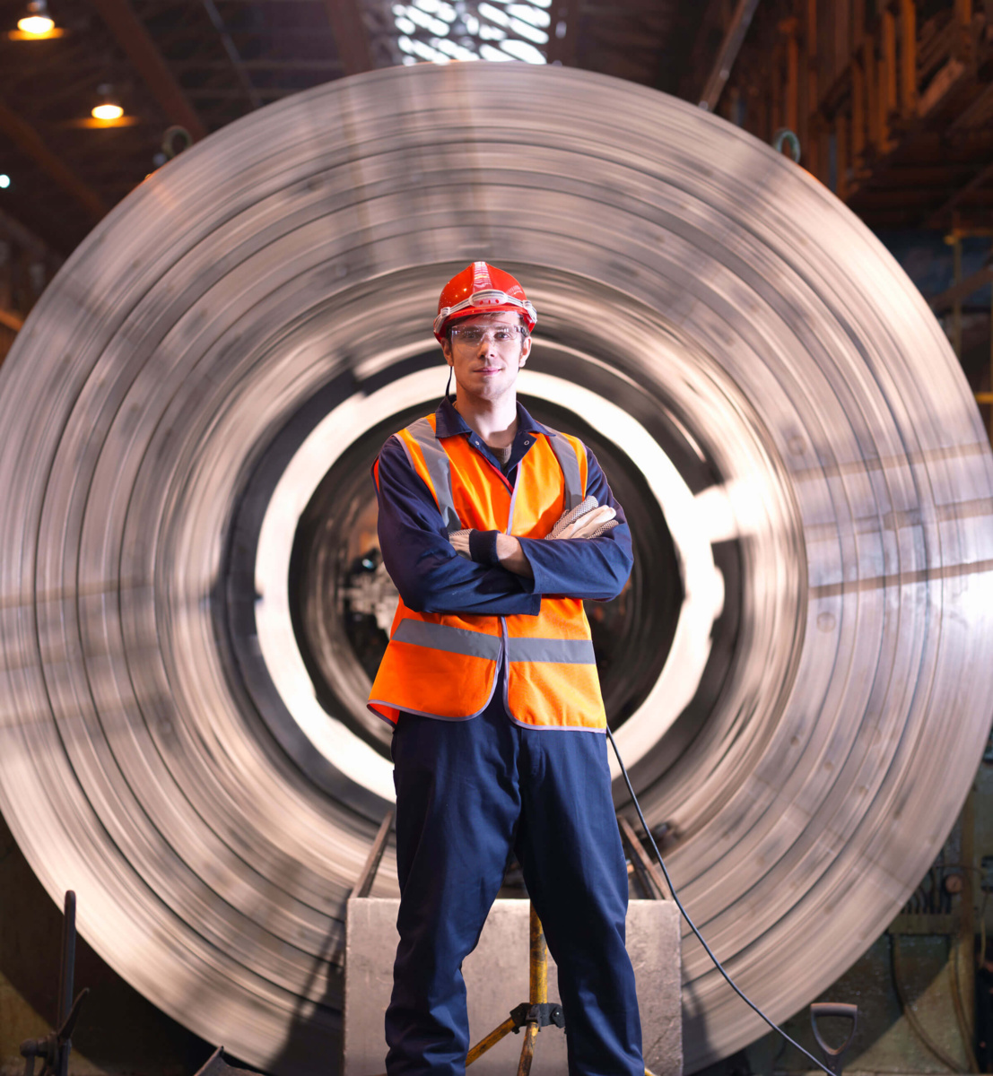 Fluggeraetemechaniker_Mann_2400x2600 Fluggeraetemechaniker_Mann_2400x2600