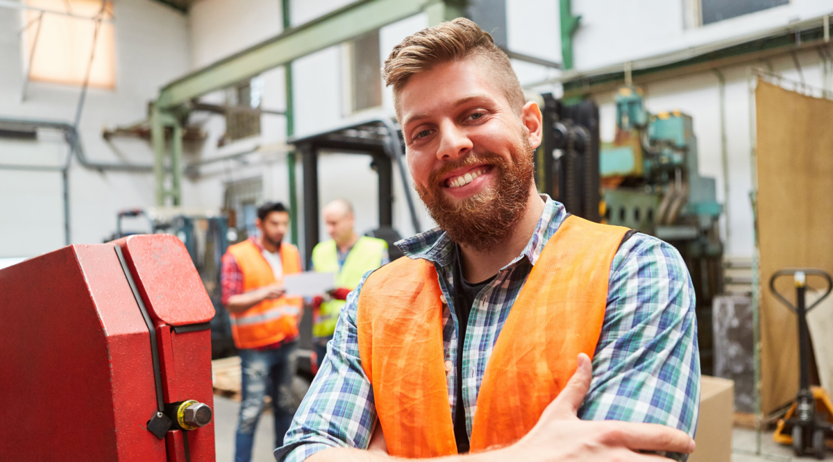 Industriemechaniker-ohne-Helm-m