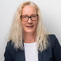 Stephanie-Hug Stephanie-Hug